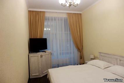 Номер в отеле Gold George Palace, Черновцы, тур в Трансильванию Румынию из Харькова